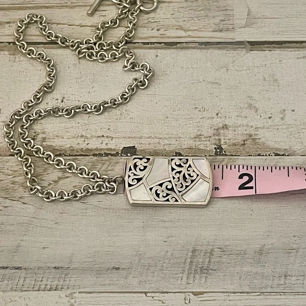 Lois Hill Sterling Silver Mother of Pearl Inlay Pendant Necklace 19”
